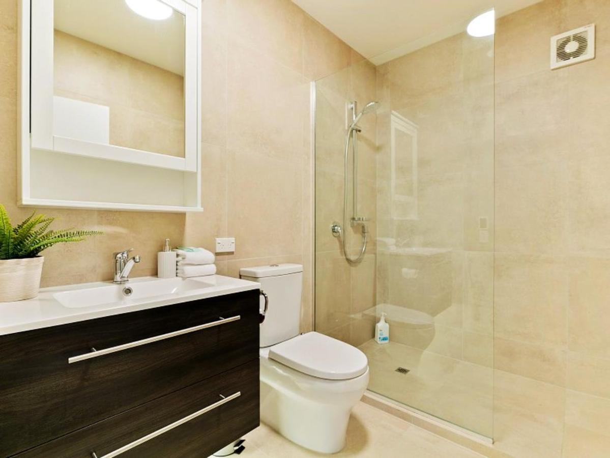 Central Location - 2 Bedroom Apartment in Habeke Queenstown Buitenkant foto